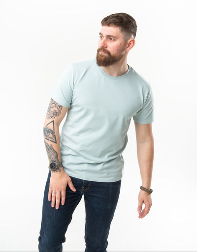 Чоловіча базова світло-оливкова футболка